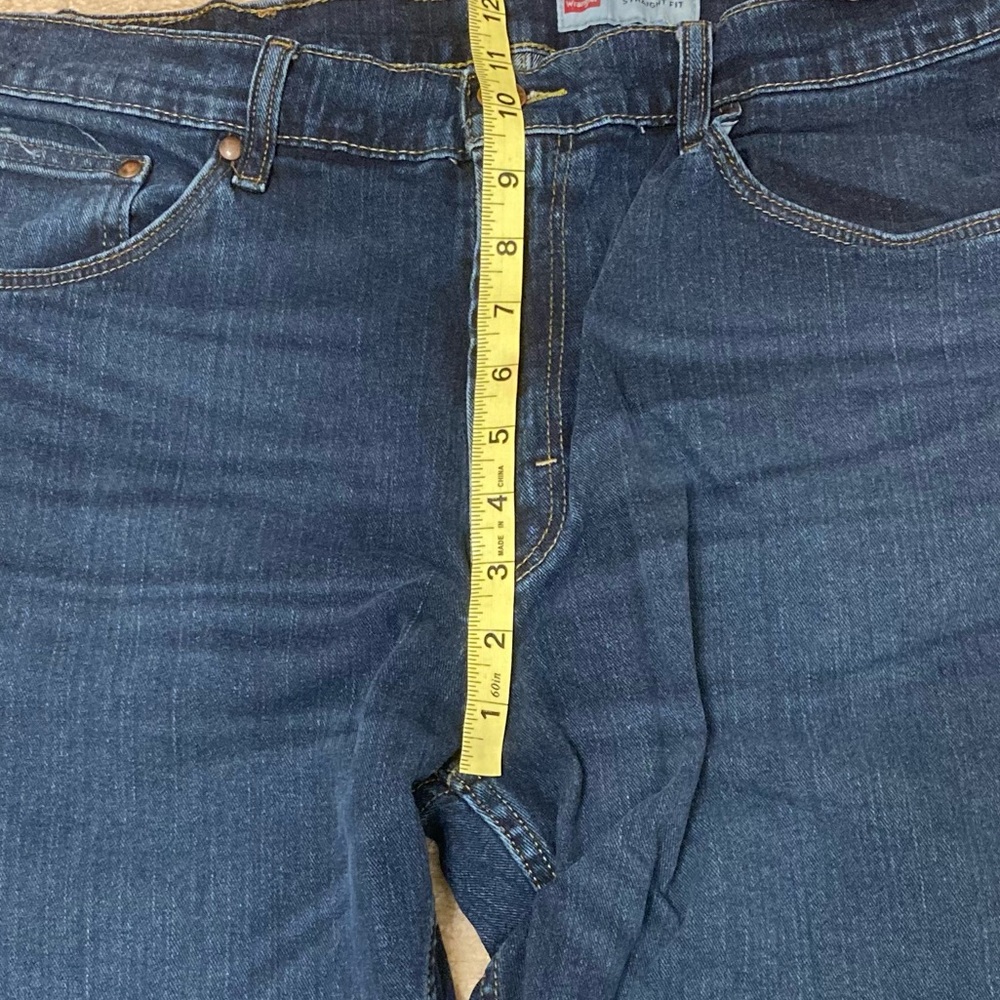 Wrangler Straight Fit Dark Wash Denim Jeans Men’s 34x32 Classic Workwear Casual - Picture 8 of 8